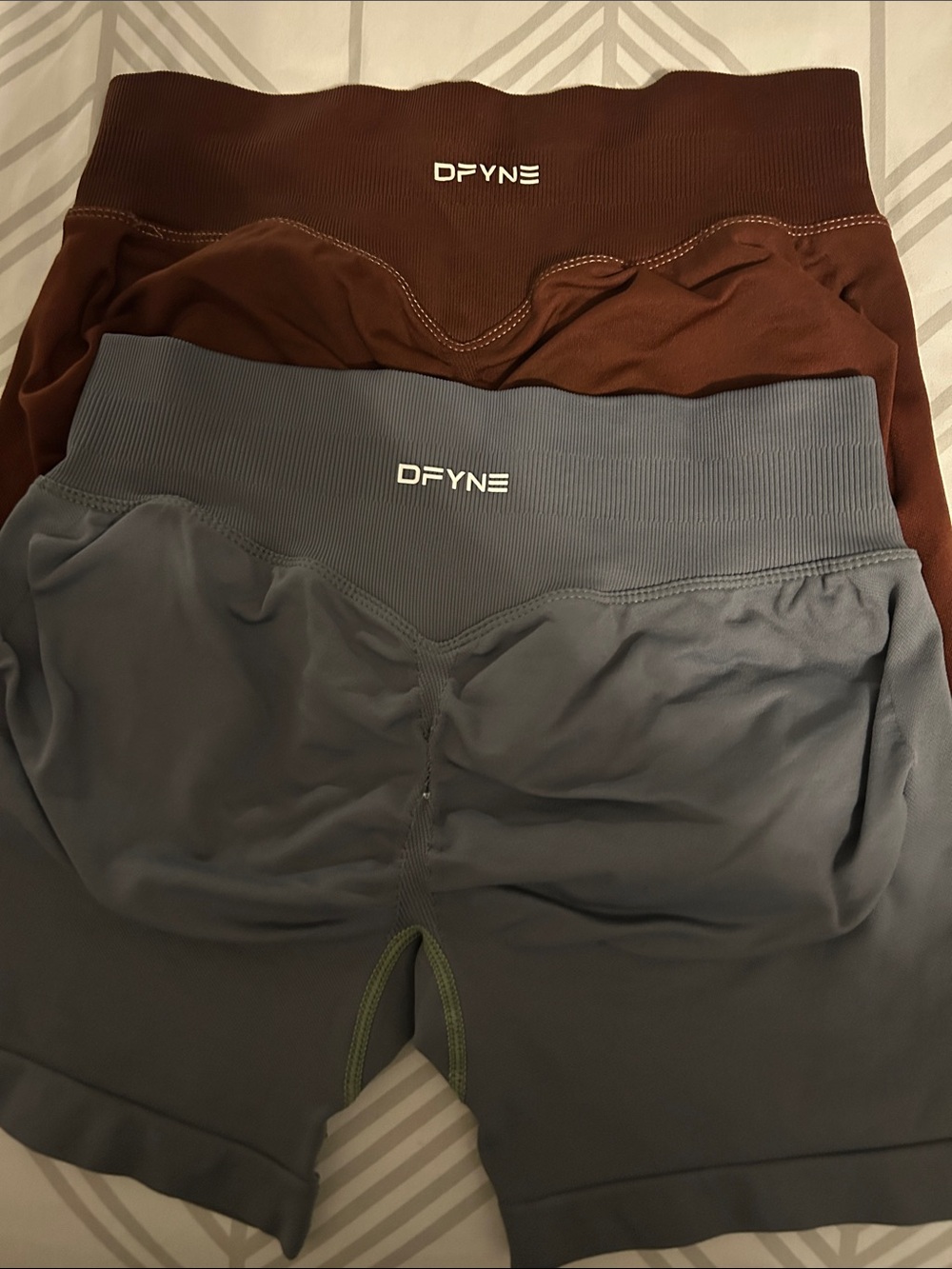DFYNE gym shorts - scrunch bum X2